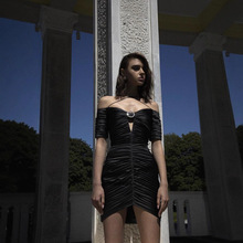 欧美风2023夏季新款女装纯色性感时尚气质收腰修身镂空挂脖连衣裙