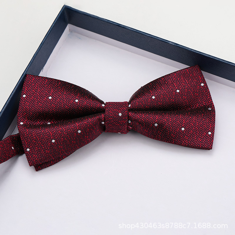 버건디 헤링본 화이트 도트 보타이