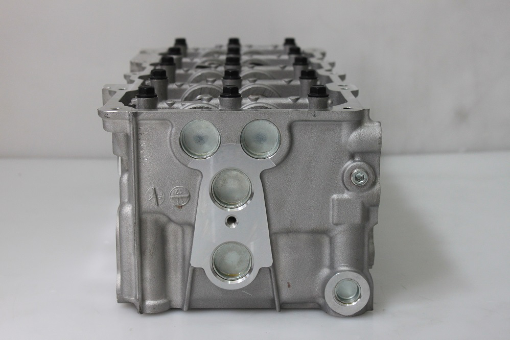Suitable for Nissan ZD30 diesel engines, including valve components, overhaul replacement parts, and ZD30 cylinder head assembly