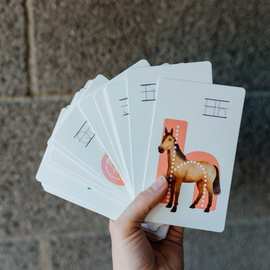 跨境儿童早教学习字母发音Lit Letters26个字母形状颜色早教闪卡