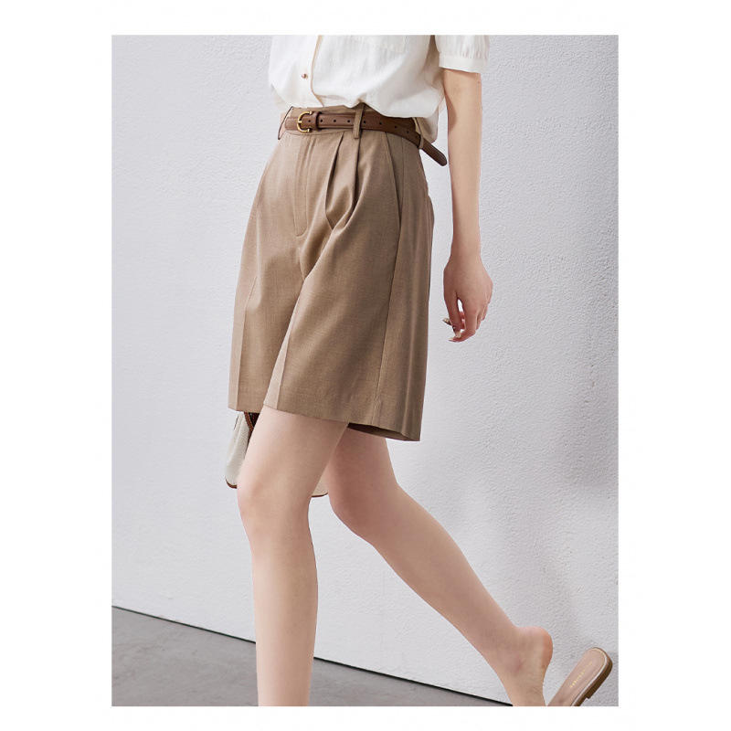 2025 Summer Commuting Versatile Simple Straight Suit Shorts Women's Loose Slim Casual Five-Point Pants