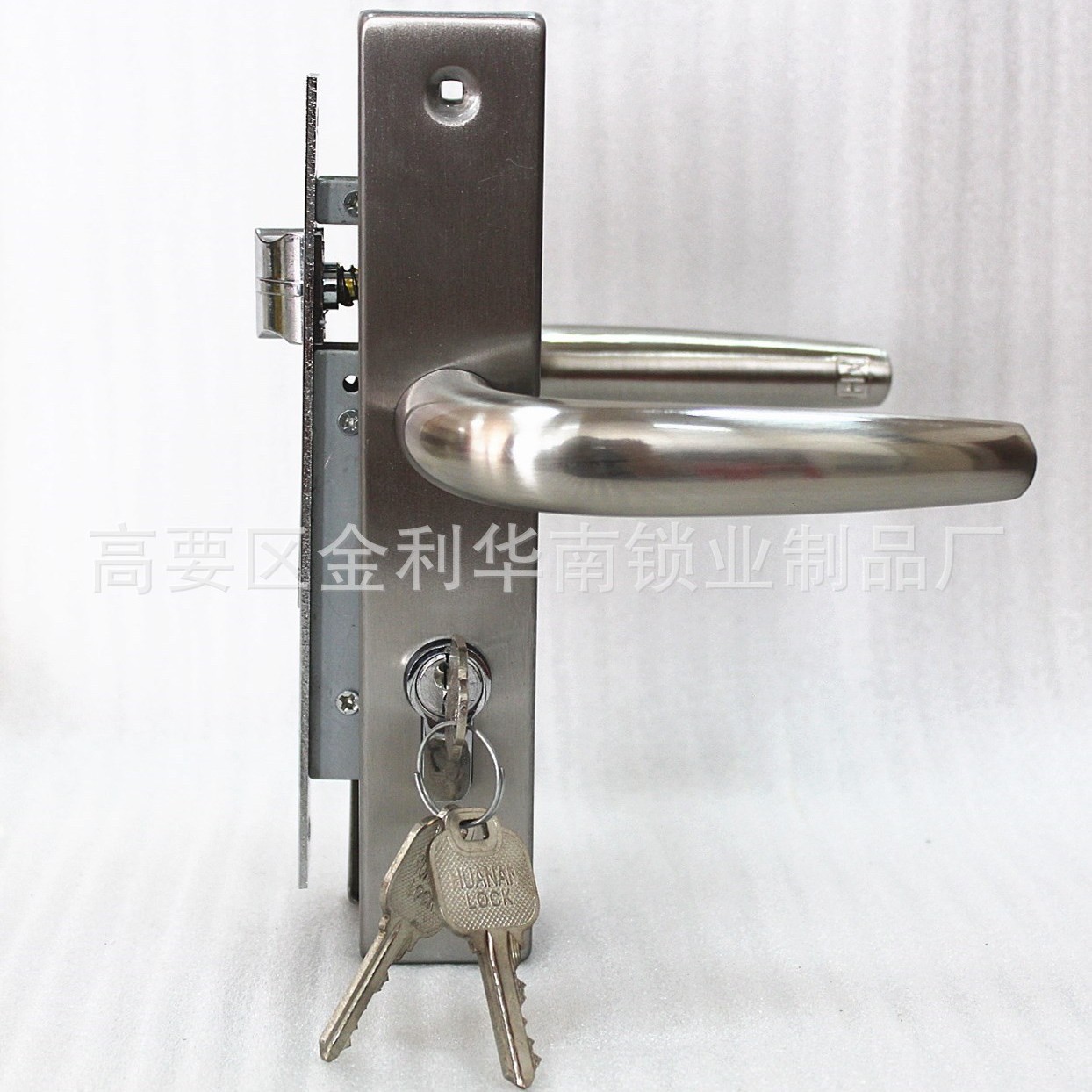 Estilo europeo simple aleación de aluminio manija cerradura de plástico puerta de acero baño puerta plana marco de aluminio puerta manija cerradura