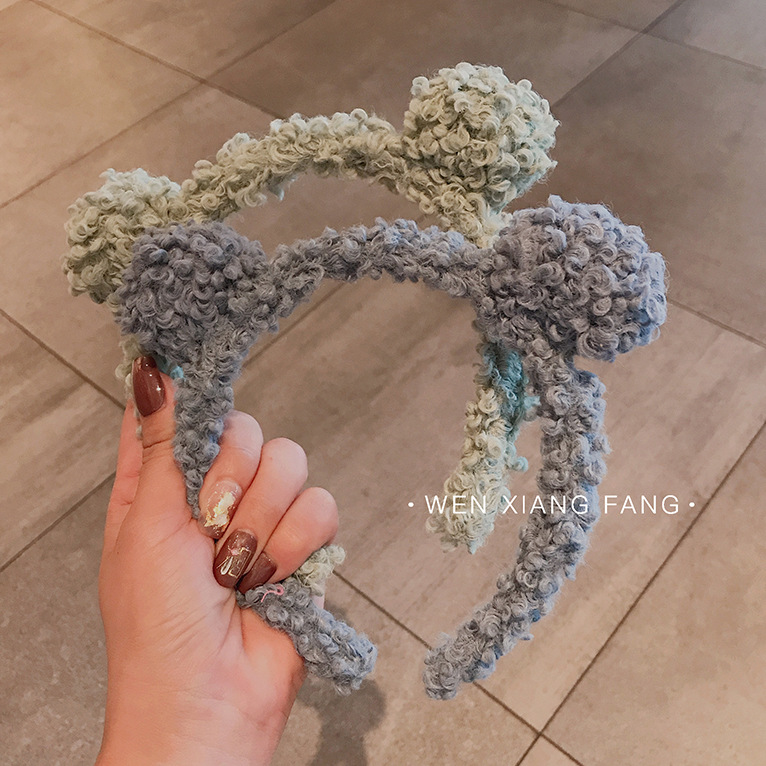 Corea del Sur venden lindas orejas de cabello de cordero de oso de pelo de pelo de pelo de peluche de otoño y invierno broche de pelo de pelo de peluche joyería