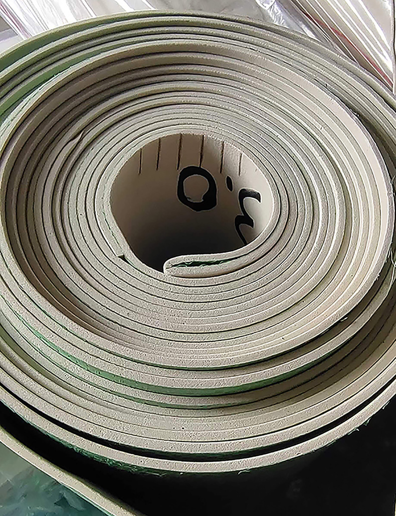 790