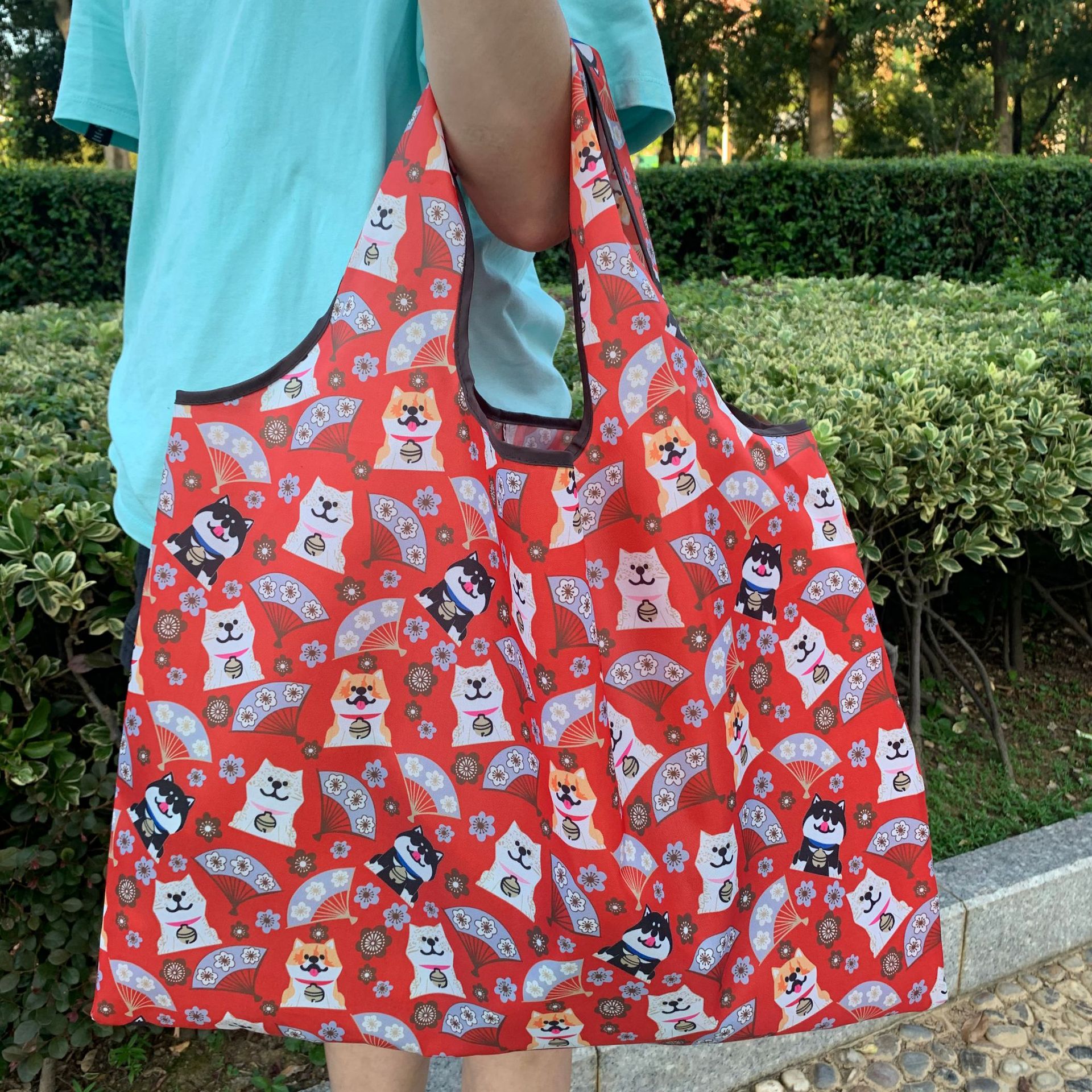 Bolsa de compras plegable de la protección del medio ambiente del paño de Oxford bolsa de almacenamiento portátil bolsa de supermercado grande bolsa de dibujos animados japonés