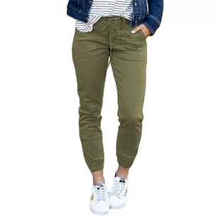 �羳Ůʿ�����ڴ��ŷ�ѝ���R�d2023�����¿ɫϵ�����e���_ѝŮ