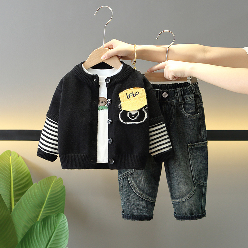 6289 Traje de otoño para niños 2025 Nuevo suéter de primavera y otoño para niños de moda Juego de tres piezas Marca de moda para bebés Versión coreana