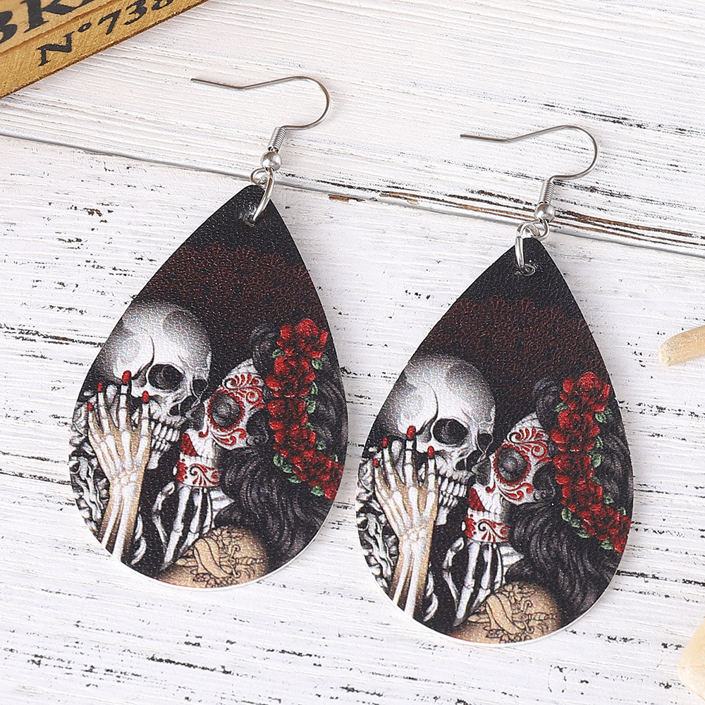 1 Pair Punk Water Droplets Skull Stainless Steel Pu Leather Earrings display picture 3