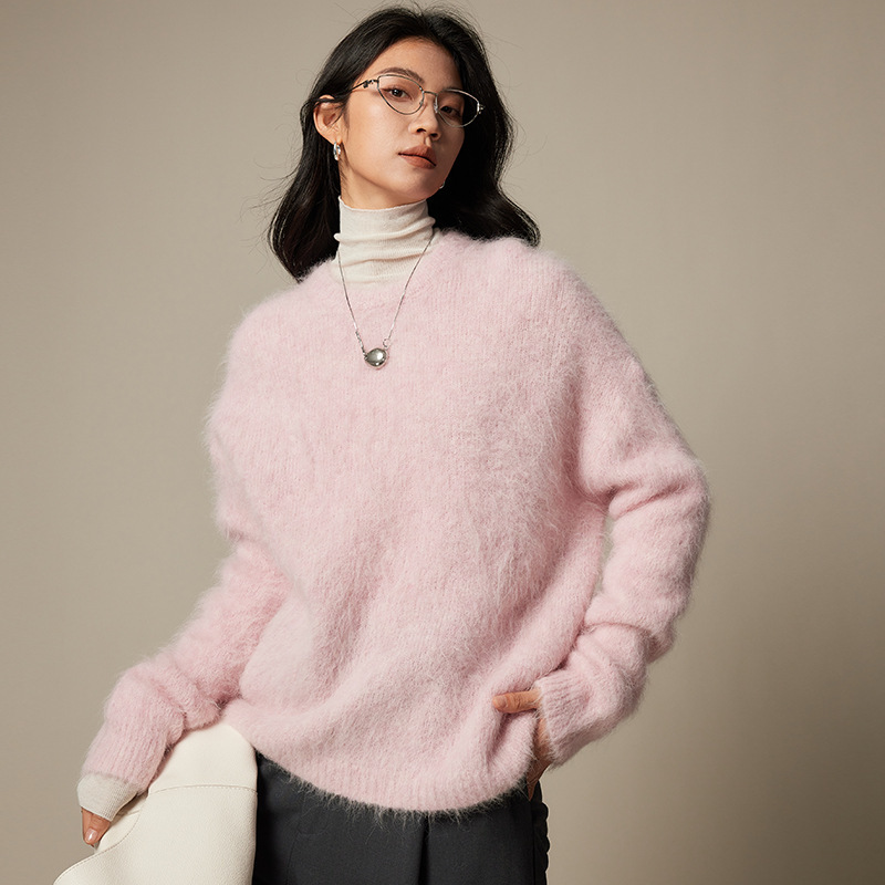 Gorgeous Long-Fiber Brushed Pink Alpaca Wool Sweater for Women, New Style 26, Loose Knitwear for Autumn and Winter Gorgeous Long-Fiber Brushed Pink Alpaca Wool Sweater for Women, New Style 26, Loose Knitwear for Autumn and Winter