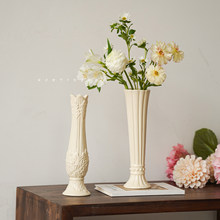 白色竖条纹水养鲜切花简约客厅装饰摆件法式烛台造型单支陶瓷花瓶