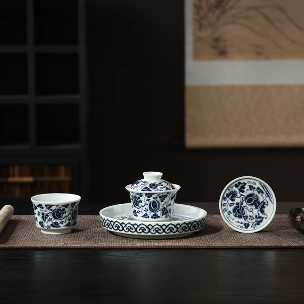 Blue and white watermelon vine tureen bowl set