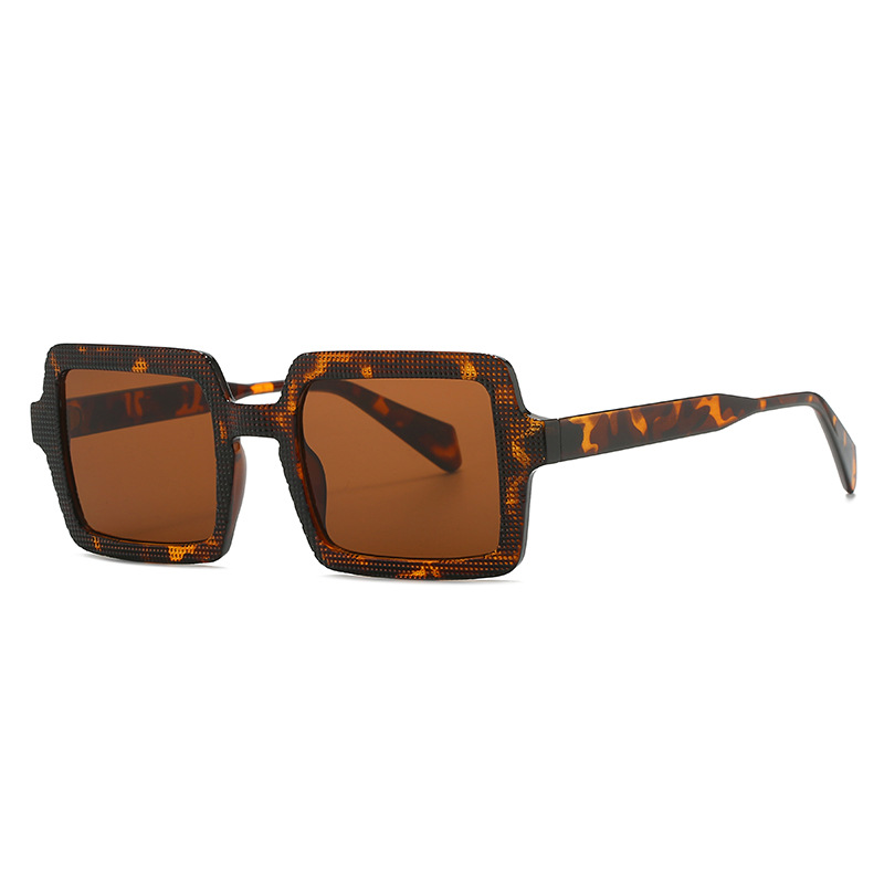 New square Sunglasses for men and women Fashion trend sunglasses Versatile sunscreen sunglasses 463_voghion.com