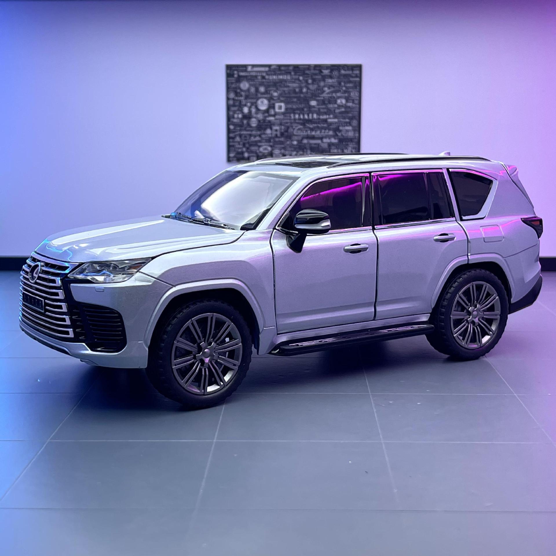 Chimei modelo de coche de aleación 1 a 24 lago LX600 vehículo todoterreno con sonido y luz tire hacia atrás modelo de música de coche de juguete decoración