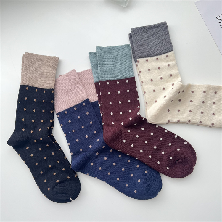 Frau Vintage-stil Farbblock Punktmuster Baumwolle Crew Socken Ein Paar display picture 4