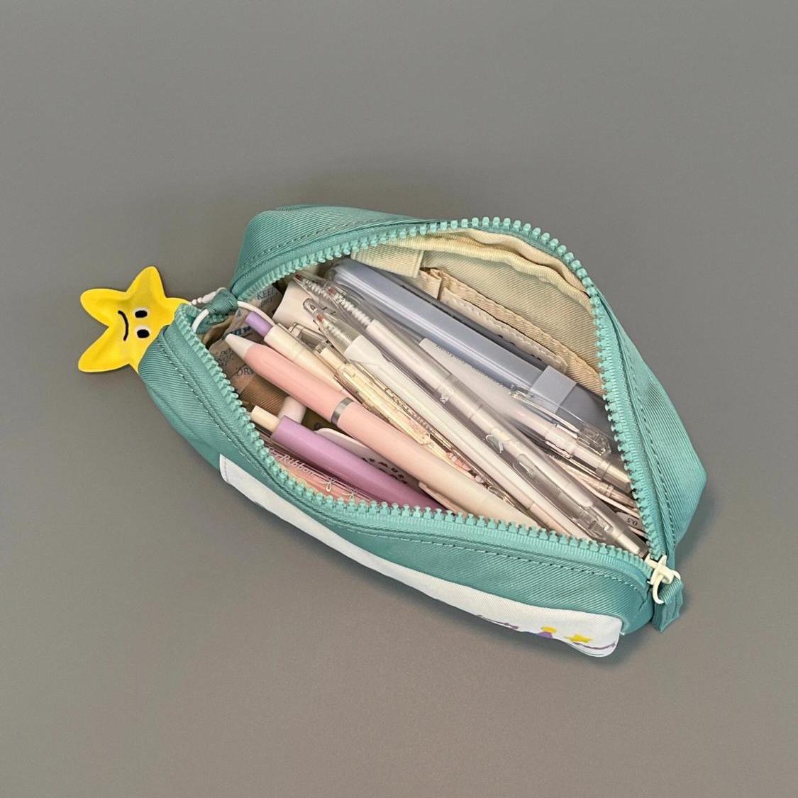 Bolsas de lápiz de dibujos animados japoneses, bolsas de lápiz de graffiti de alta calidad, bolsas de lápiz de almacenamiento, bolsas de lápiz