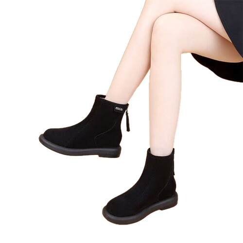 Hot snow boots for women in winter, new all-matching thick sole, soft sole and fluffy thick cotton shoes, plush short boots wholesale