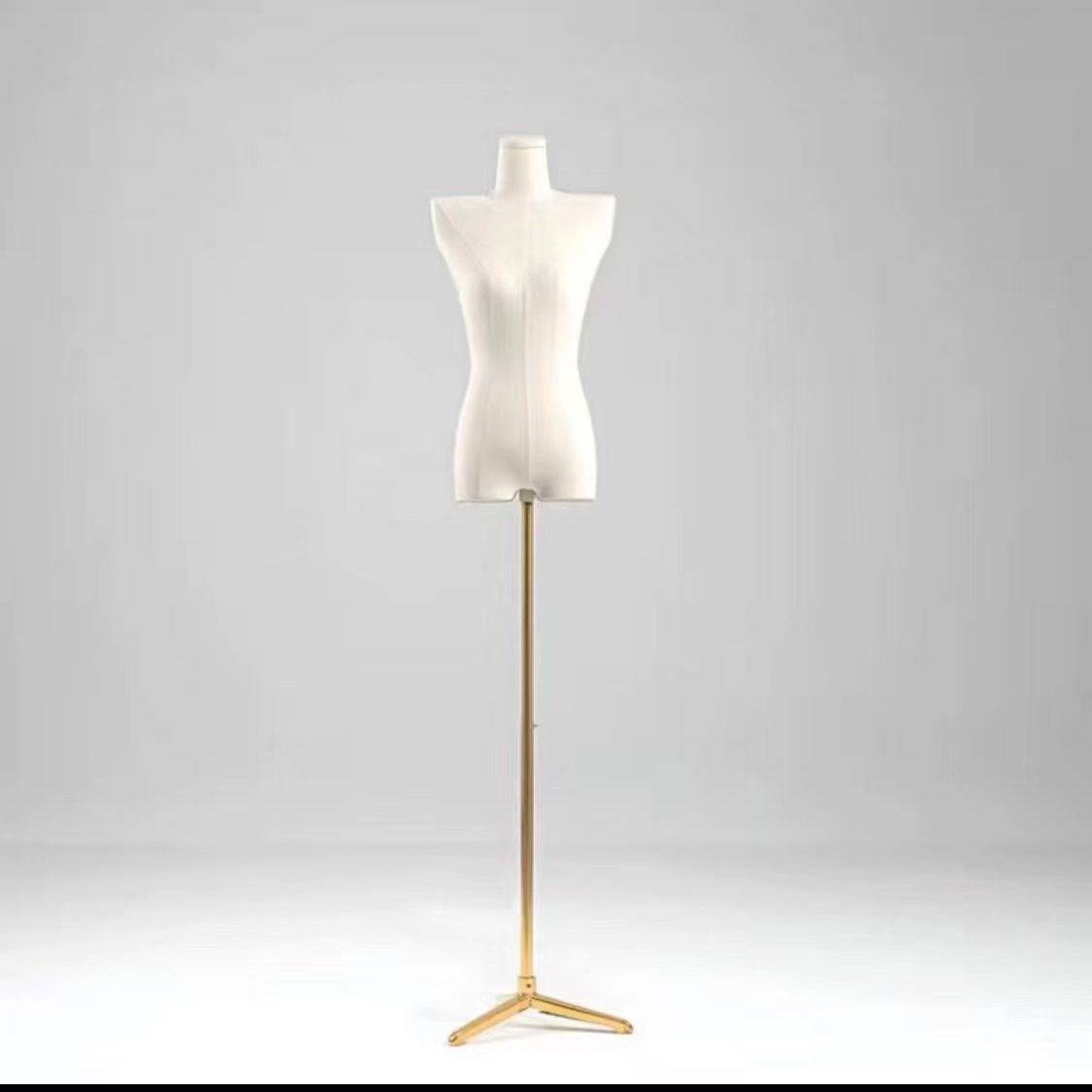 Modelo de busto femenino accesorios hombros planos estante de ropa de estilo coreano estante de ventana maniquí estante de exhibición de cuerpo humano