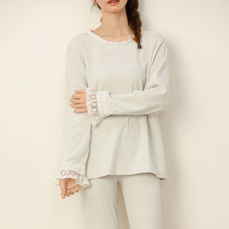 Autumn retro knitted lace base body-friendly long-sleeve for leisure