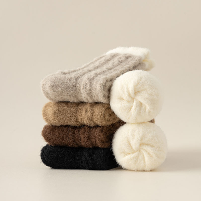 Chaussettes mi-tubes en velours australien, chaussettes épaisses et chaudes pour femmes, chaussettes de sol d'hiver, chaussettes à poils de couleur Maillard, chaussettes chaudes en serviette_voghion.com