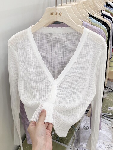 Knitted air-conditioning shirt, sun-protection shirt, women's bamboo hemp cardigan, long-sleeved spring and summer thin style, and short V-neck shawl top