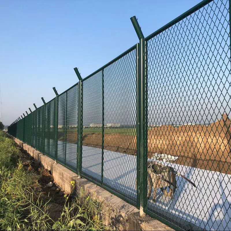 Y型防攀爬网加高飞机场围栏网监狱护栏网厂家刀片刺绳监狱护栏网