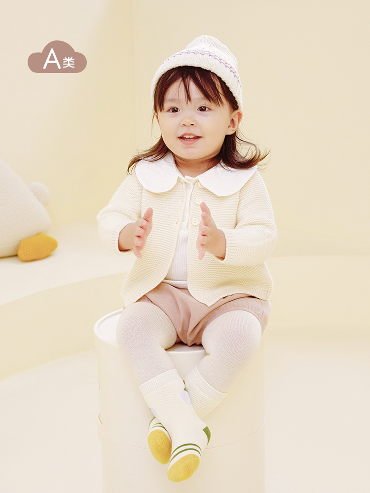 Calcetines para bebés 2024 invierno nuevos productos engrosados lazos dibujos animados sueltos para niños y niñas calcetines de algodón para bebé
