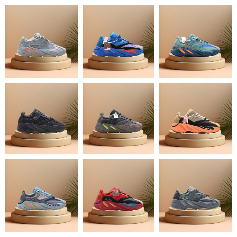 Yezi 700v2 Putian High Version 700V3 Bone White Men's and Women's Sports Summer Increased Breathable Torre Shoes Black Soul