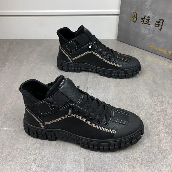 Black four seasons single shoes