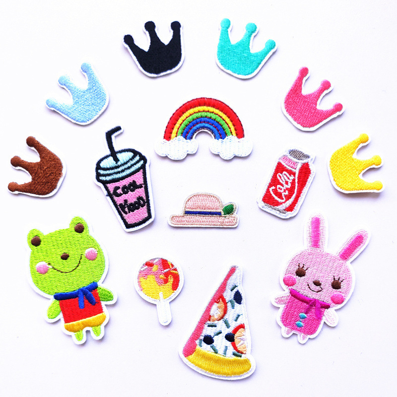 厂家直销跨境爆款卡通皇冠刺绣布贴小动物徽章童装服装辅料补丁贴