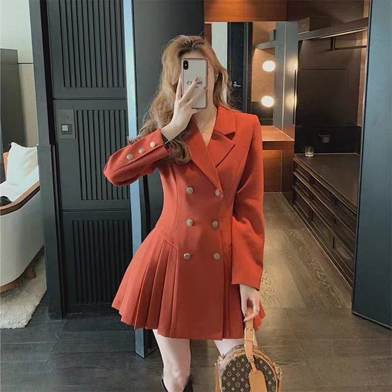 2026 New Style Pure and Desirable Temperament Mature Style Double-Breasted Suit Dress New Pleated Dress