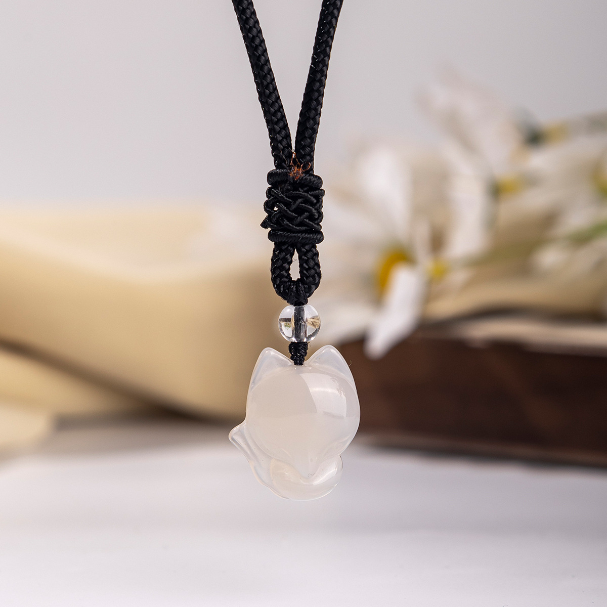 화이트 크리스탈