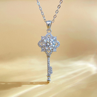 Moissanite Necklace Key Pendant for Women, Sterling Silver Plated with 18K, Light Luxury Elegant Full Diamond Versatile Women's Pendant Cross-Border