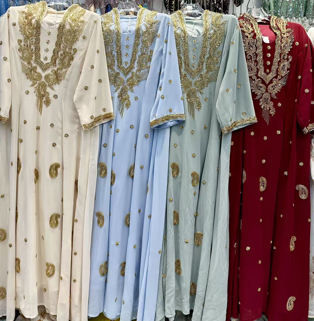 Robe musulmane élégante perlée pour femme abaya ample_voghion.com