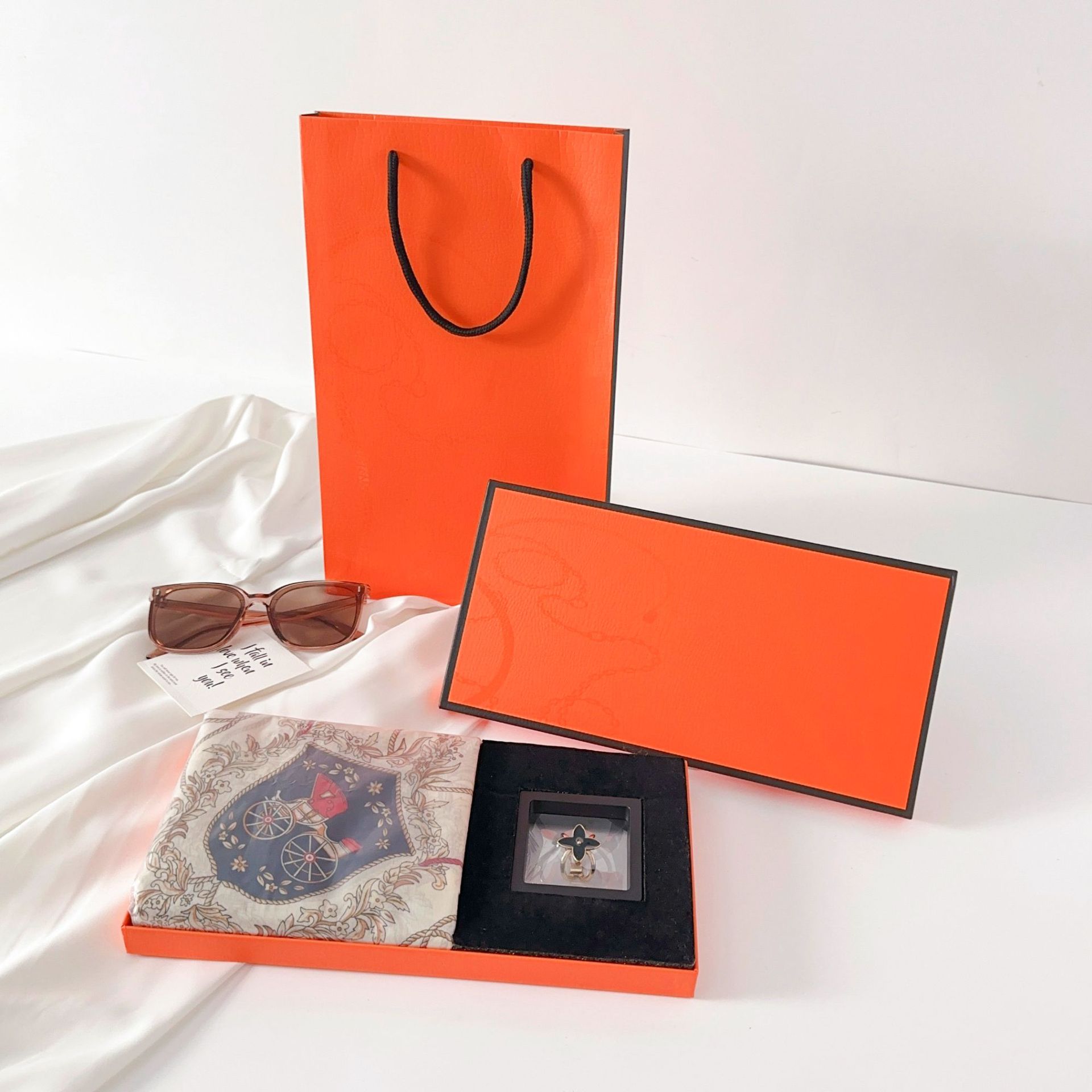 Moda coreana impresa chal viajar bufandas elegante temperamento ligero lujoso nuevo set de bufandas de seda