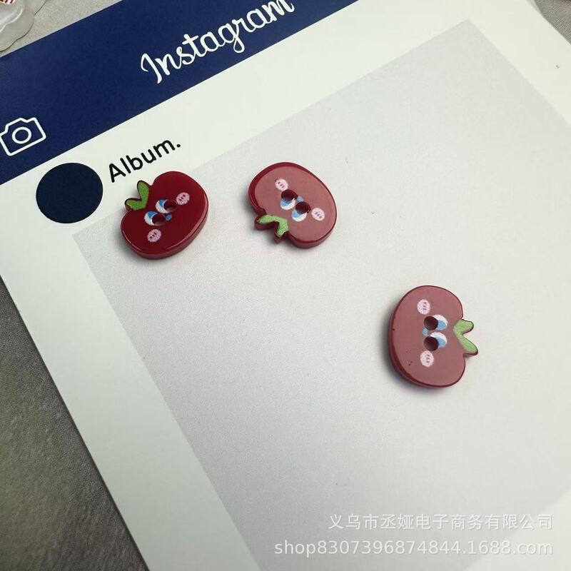 现货仿贝树脂商标吊牌字母椭圆蝴蝶结衣标高端百搭装饰纽扣60款|undefined
