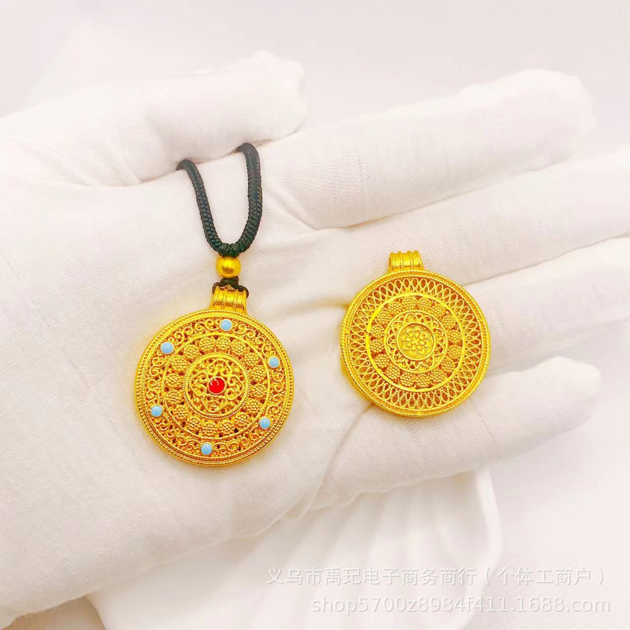 금 모래 실크 상서로운 8 보물 나침반 펜던트 목걸이 여성의 구리 금도금 DIY 액세서리 도매 WEI XUE