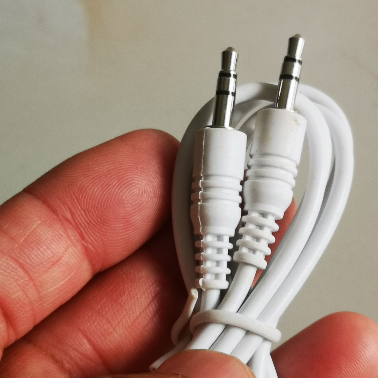 ��ɫ��ת����¼��������Ƶ��3.5����2.5�ź�AUXֱͷ������