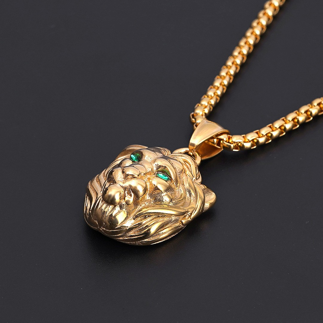 Collana con testa di leone tempestata di diamanti per ciondolo animale hip-hop placcato oro neutro da uomo_voghion.com