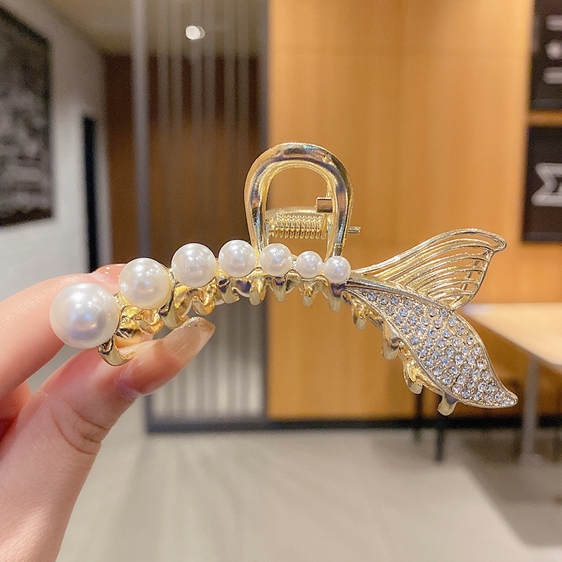 Pinza de cabello metálica coreana de alta sujeción con diseño retro