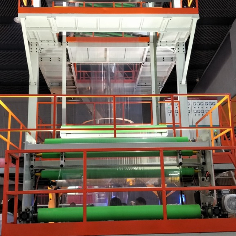 Guangzhou fábrica de procesamiento PE película Termocontraíble embalaje transparente película de sellado de plástico impresión cerveza agua mineral PE encogimiento paño