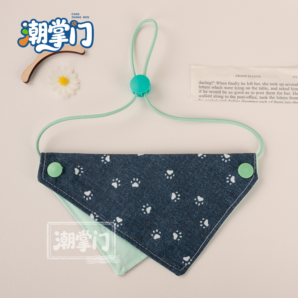 84 all-over printed cat paw triangle scarf / S size: suitable for neck circumference 17cm-27cm
