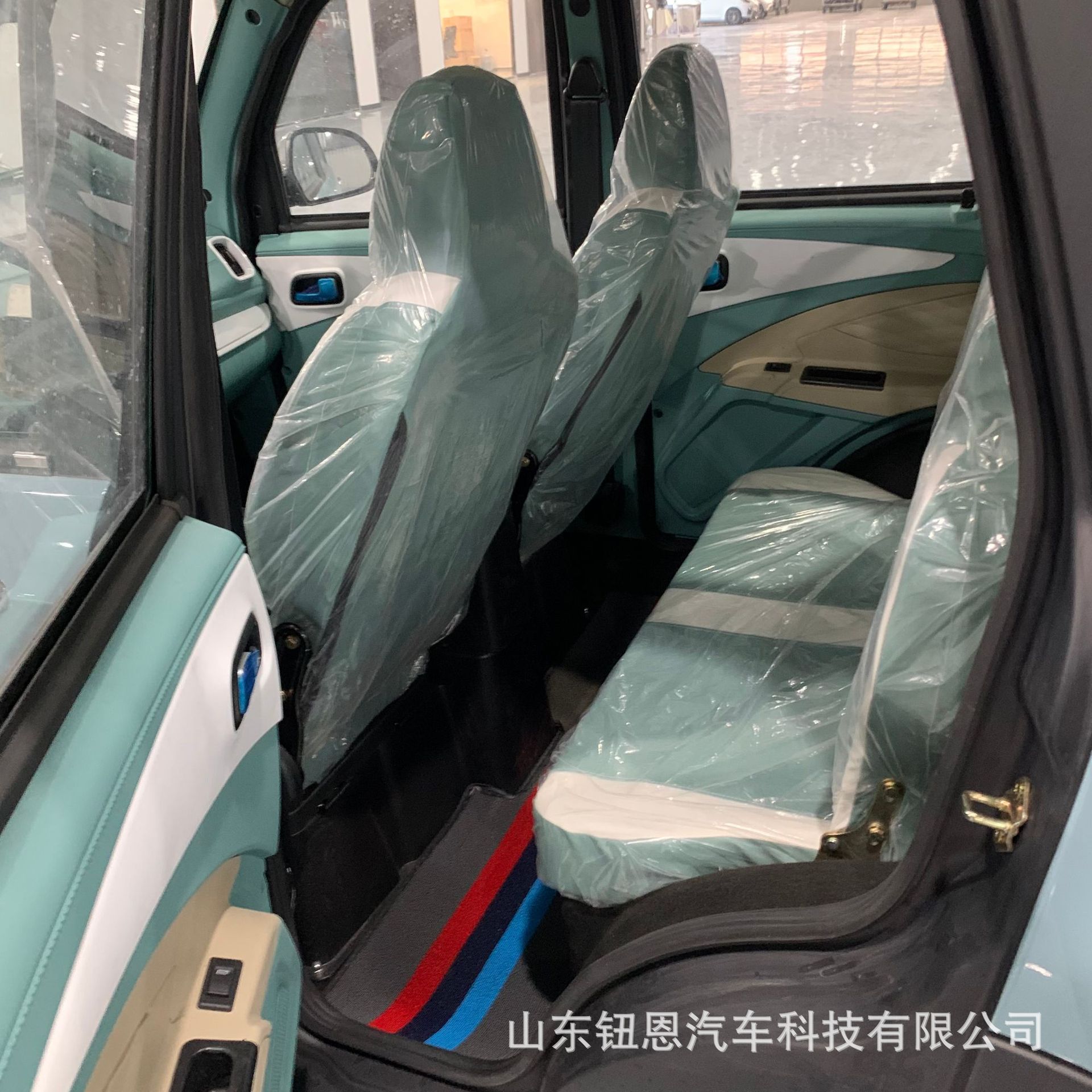 Sedan-Style Dual-Fuel Electric Four-Wheeler, Mobility Electric Vehicle, Electric Motorcycle, Cross-Border Exclusive Supply of 60V Lithium Battery Four-Wheeler
