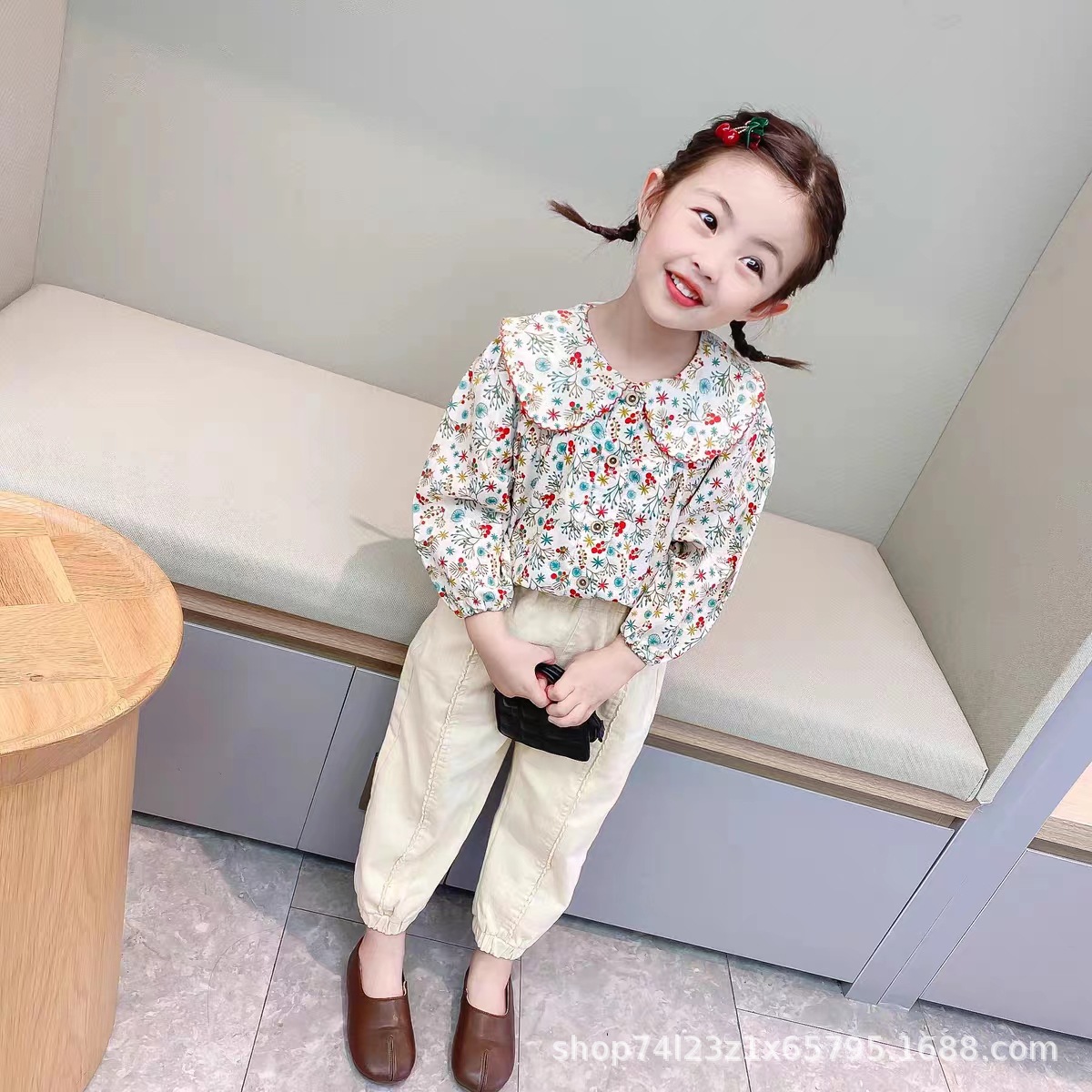 Niñas camisa 2024 primavera y otoño nuevo floral Top muñeca de moda coreana estilo occidental bebé niña princesa estilo vestir prendas exteriores