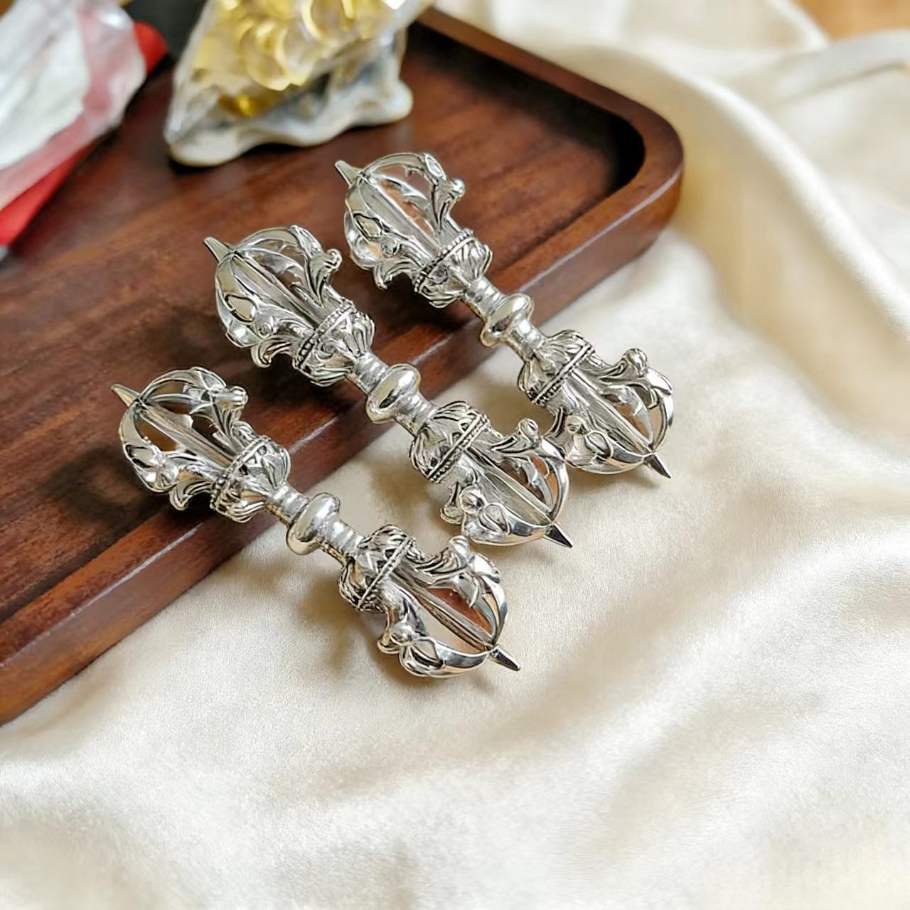 复古金刚杵摆件藏传佛经用品九股金刚橛降魔金刚杵法器工艺品