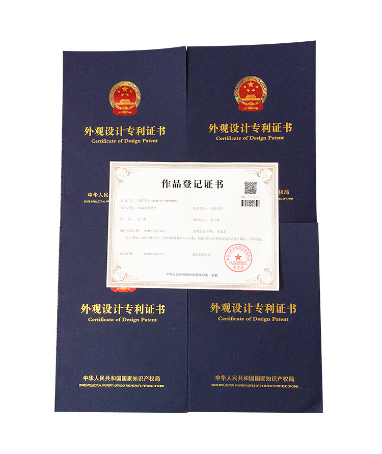 High-end car decoration red flag ornaments national tide men's car small red flag patriotic car flag perfume desk