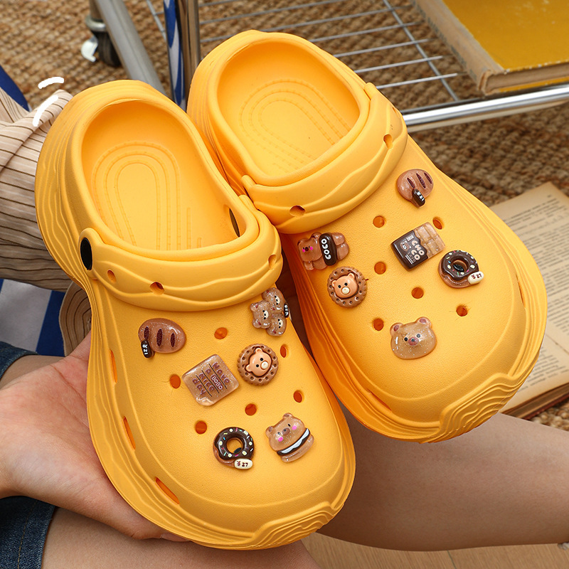 Girl's Heart Cute Cartoon Accessories Hole Shoes Women's Summer Dung-feeling Eva Non-slip Toe Sandals Sandals Ins