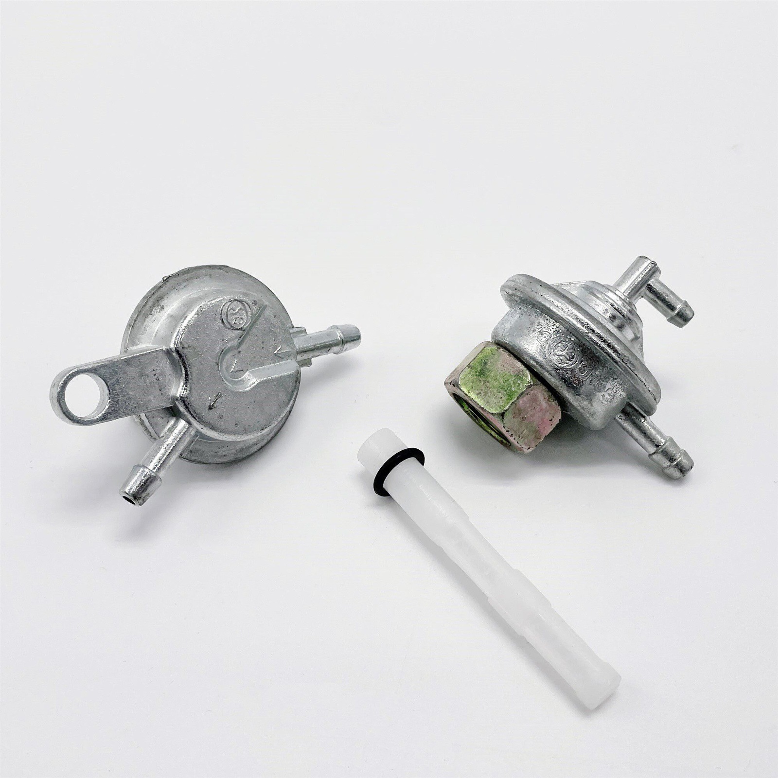 Scooter Female Model Oil Switch Gy6 Three-Way Four-Way Negative Pressure Oil Switch 125 Neptune Starlight Yang 50