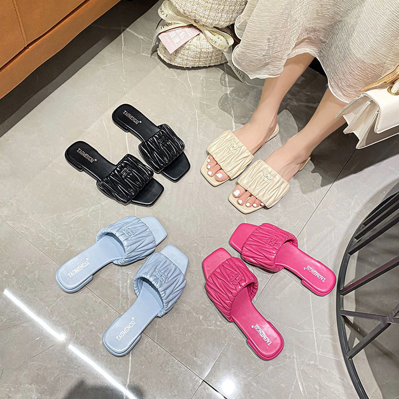 Dép lê nữ mùi vuông đế bằng chống trơn thoải mái đi ngoài trời — Màu Đen (không có chữ cái), Pink (không có chữ cái), Trắng sữa (không có chữ cái), Xanh sữa (không có chữ cái)