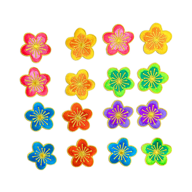 Estilo chino exquisito hilo de oro 5-pétalo flor bordado tela pegatinas ropa Tang traje cheongsam accesorios de bricolaje caliente Sol bordado tela pegatinas