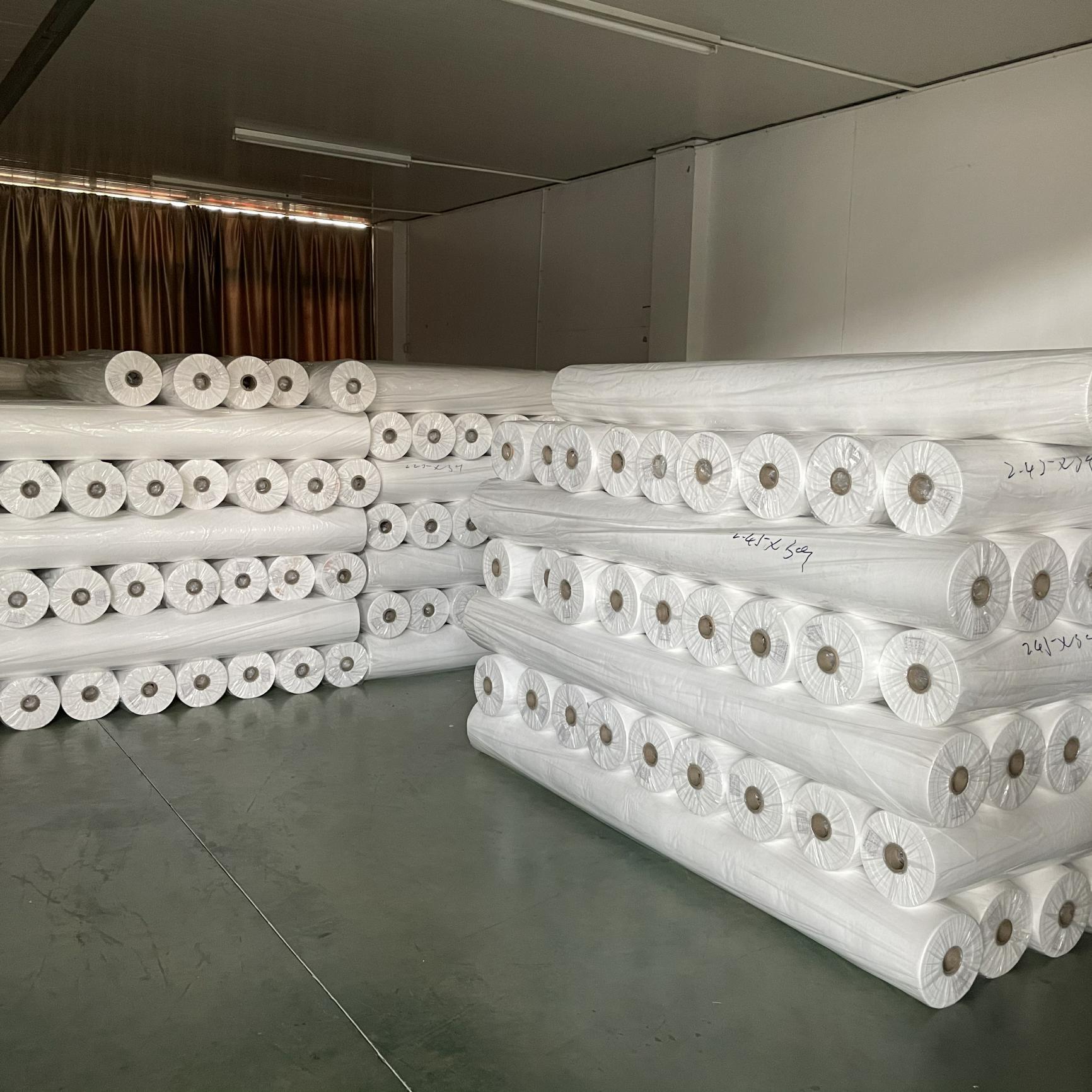 厂家生产销售弹簧床垫无纺布系列